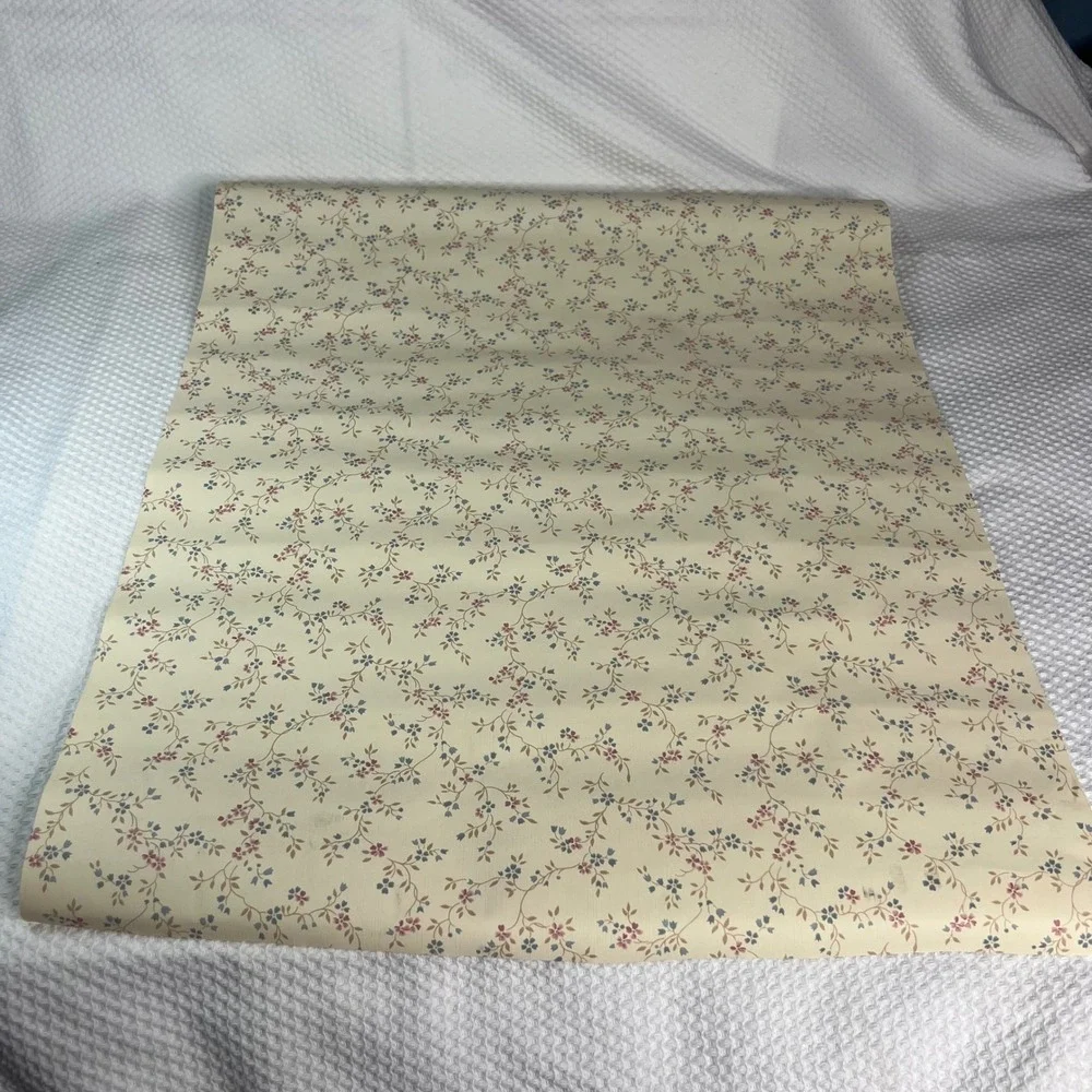 Vintage Floral Wallpaper Roll Cream Blue Mauve Botanical Vine 20.5in x ~56in